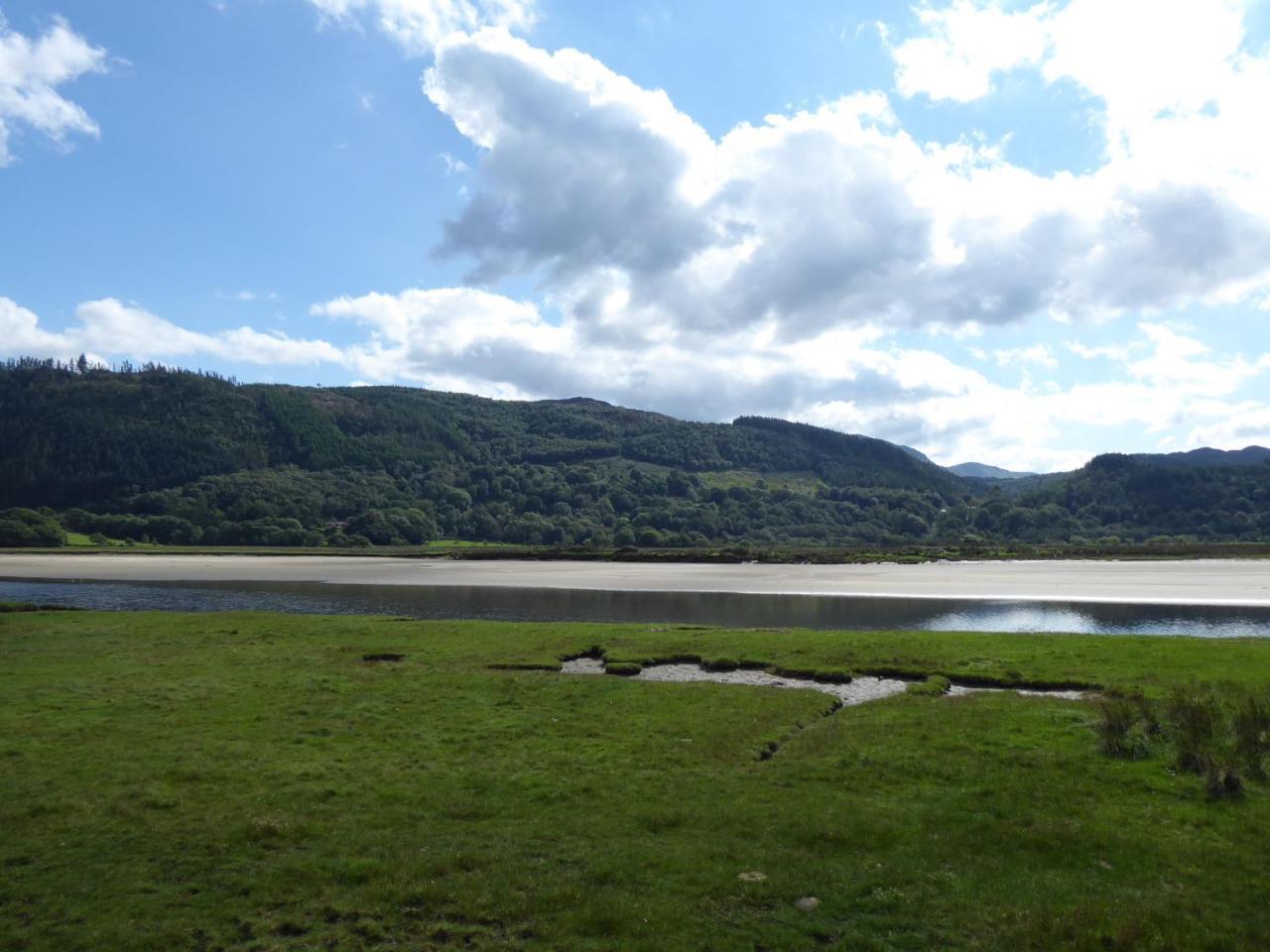 Borthwnog Hall Guest house 5*