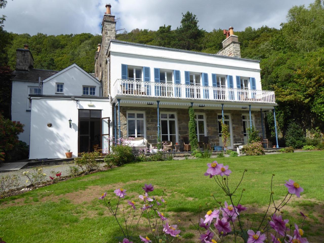 Guest house Borthwnog Hall